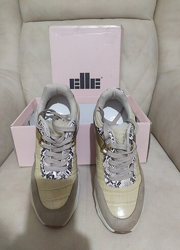 Elle marka 