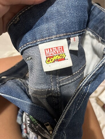 s Beden Marvel şort :)