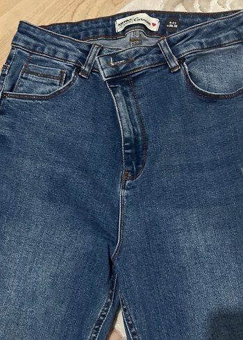 30 Beden Kadın koton Yırtık Detaylı Bol Kesim Jean