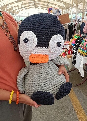 Beden Dev amigurumi