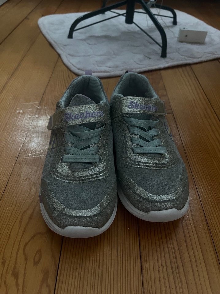 SATILDI!!!Kız Çocuk Gri Skechers Spor Ayakkabı - Görsel 2