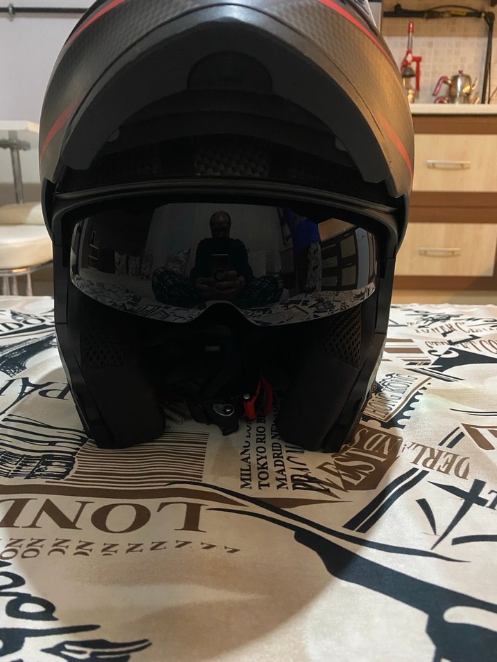 ÇENE AÇILIR GÜNEŞ VİZÖRLÜ JK KASK - Görsel 3