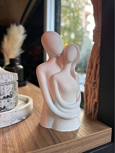 Diğer Sarılan Sevgililer Biblo