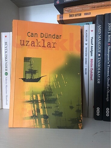 Uzaklar Can Dündar