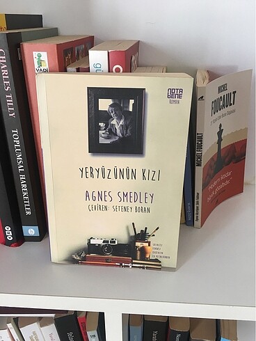Yeryüzünün kızı agnes smedley