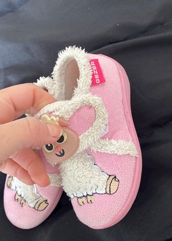 Kız Çocuk Pembe Nakışlı Sıcak Ev Terliği - Görsel 2