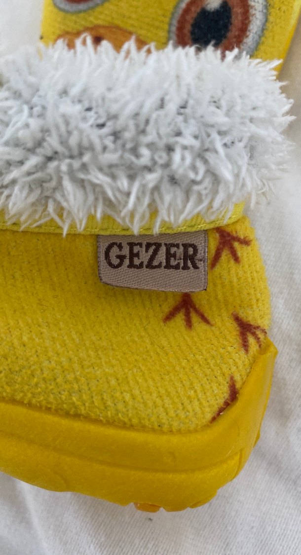 Kızlar için Sarı Nakışlı Sıcak Terlik - Görsel 3