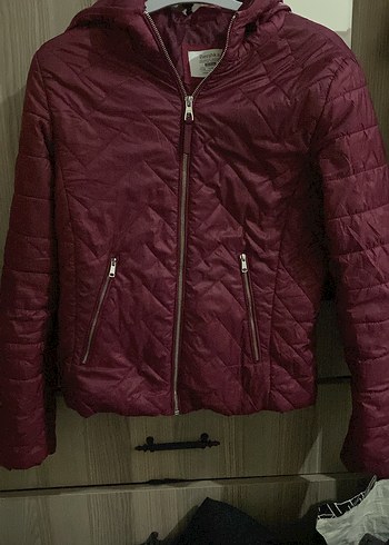 Bershka Bordo Yılan Desenli Fermuarlı Kadın Zinciri - Görsel 2