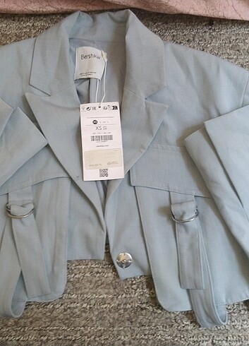 Bershka kısa blazer ceket xs