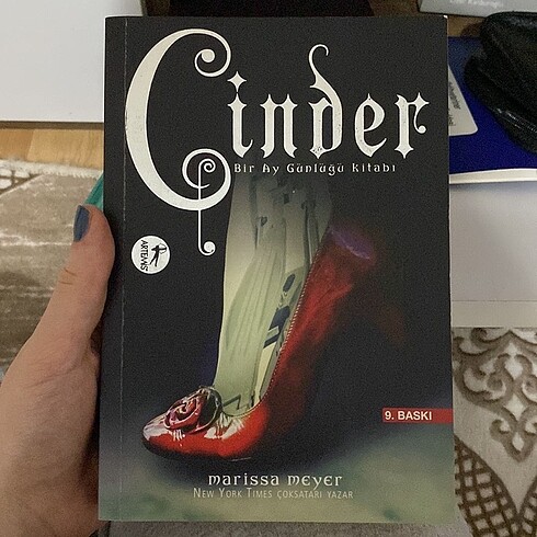  Beden Cinder serisi