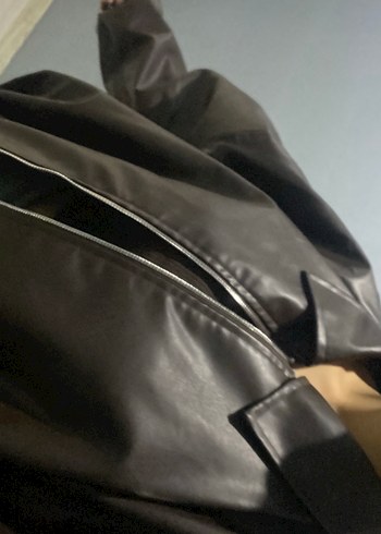 Zara Kahverengi Kemerli Deri Kadın Ceket