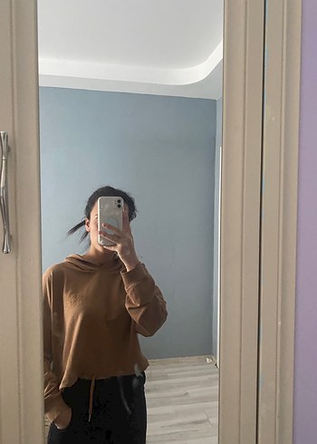 Kahverengi Yüksek Yakalı Kadın Sweatshirt