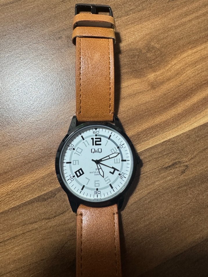 Q&Q Erkek Kol Saati 3G2328 Bej Deri Kayış - Görsel 2