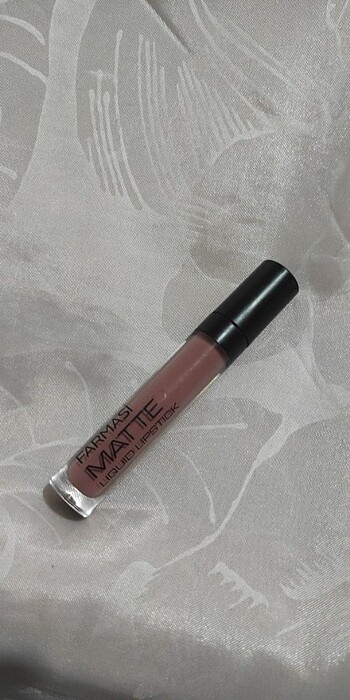 Farmasi matte lipstick