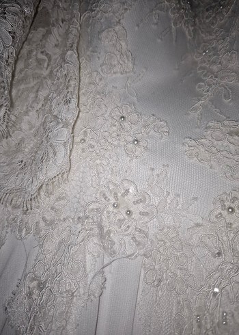 Uzun Kollu İşlemeli Beyaz Kadın Gelinlik - Görsel 9