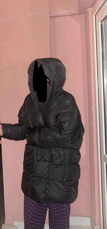 36 Beden siyah Renk uzun siyah şişme mont