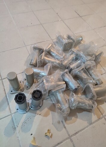  Beden PVC 15cm yükseltme ayağı 21 adet