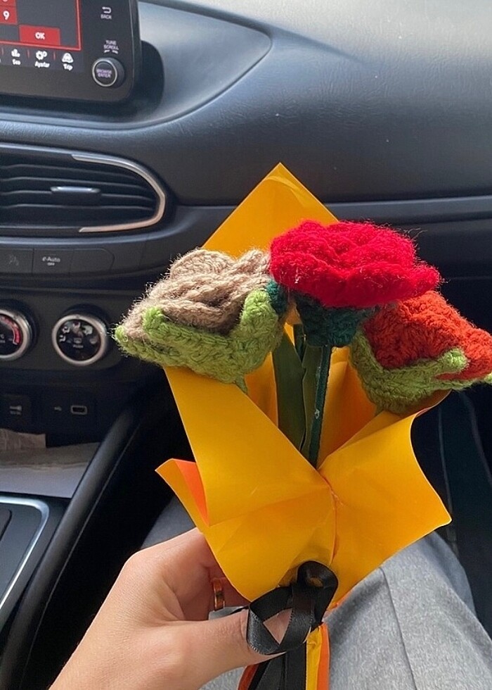 Örgü buket güller - Görsel 4