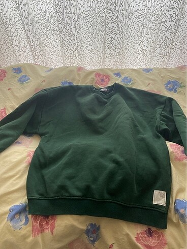 Yeşil sweatshirt