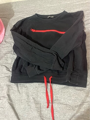 Siyah sweatshirt