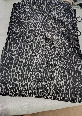 Yılan Desenli Şal - Görsel 5