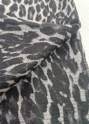 Yılan Desenli Şal - Görsel 4