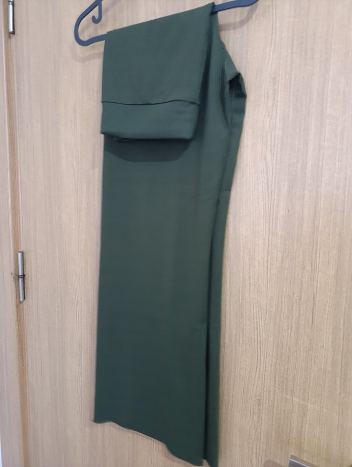 Kadın Yeşil Pileli Kumaş Pantolon - Görsel 2