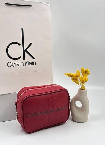 Calvin Klein A kalite çanta 