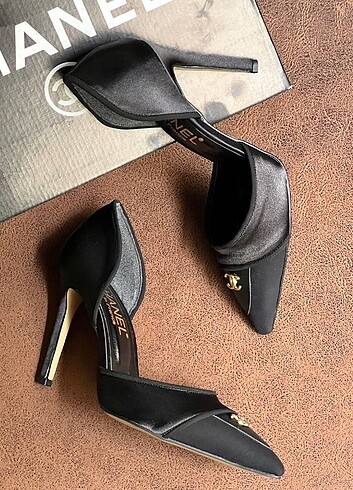 38 Beden çeşitli Renk CHANEL ayakkabı 
