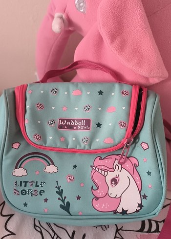 Renkli Unicorn Desenli Çocuk Okul Çantası