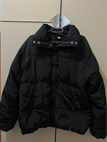 H&M Montt