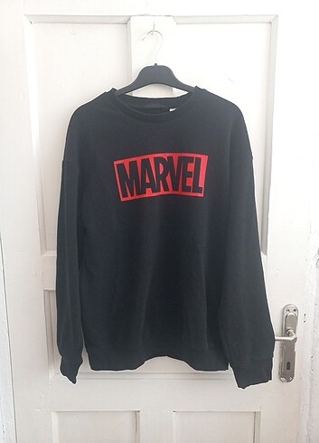 Marvel sweatshirt 