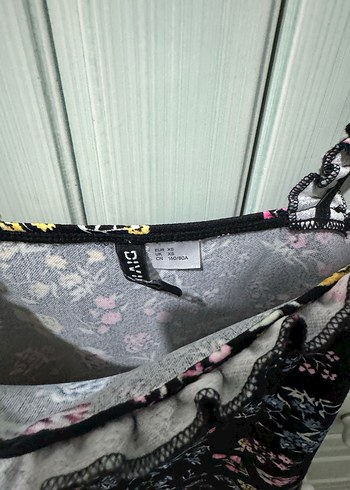 H&M H&M Çiçek Desenli Fırfırlı Midi Elbise