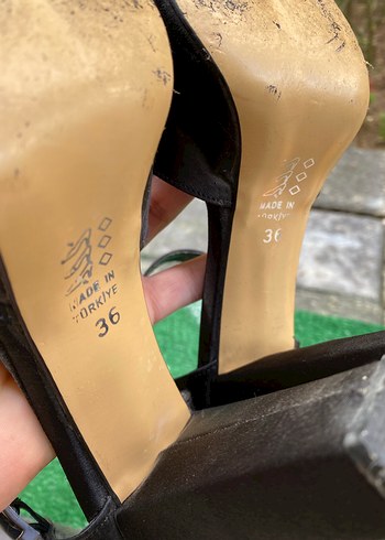 Klasik Siyah Topuklu Kadın Abiye Ayakkabı - Görsel 4