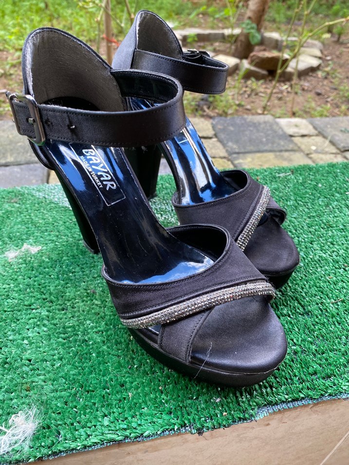 Klasik Siyah Topuklu Kadın Abiye Ayakkabı - Görsel 3