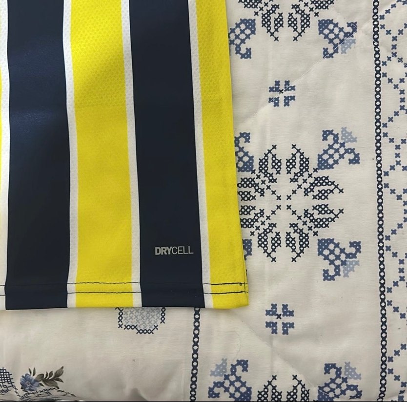 Orjınal Fenerbahçe forması - Görsel 4
