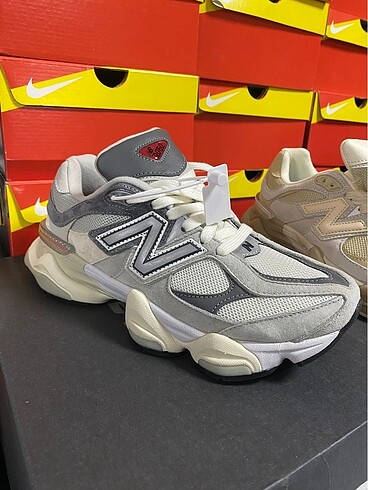 NEW BALANCE 9060 İTHAL AYAKKABI