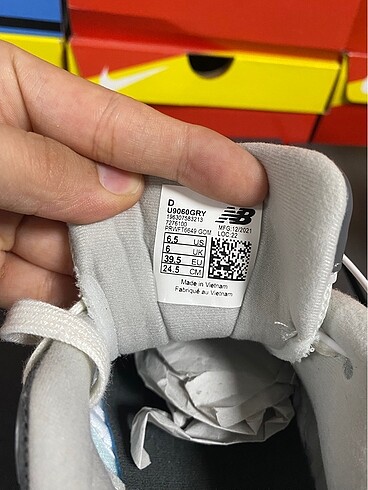 39,5 Beden gri Renk NEW BALANCE 9060 İTHAL AYAKKABI