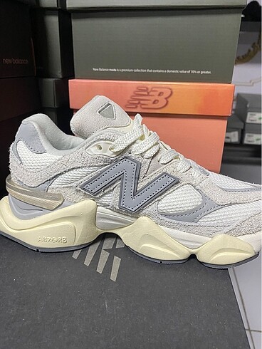36 Beden NEW BALANCE 9060 İTHAL AYAKKABI
