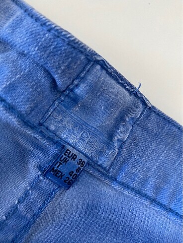 36 Beden Bershka mini şort