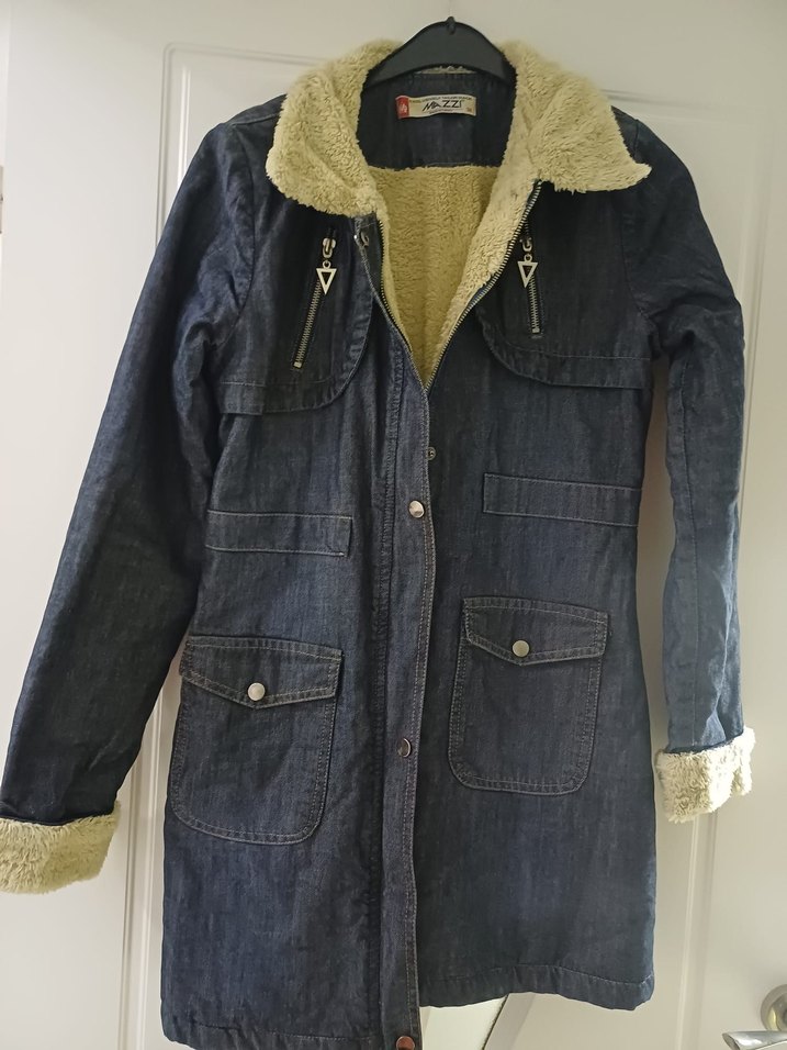 Mavi kürklü Kot Ceket - Görsel 5