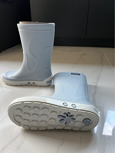 Diğer Meduse yagmur bot unisex cocuk