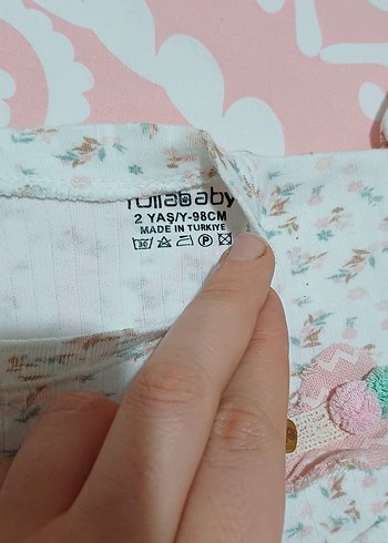 Dantel Detaylı Pembe Kız Bebek Takımı - Görsel 2