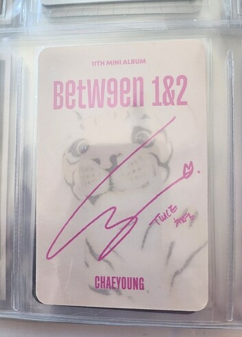  Chaeyeong between 1&2 pc