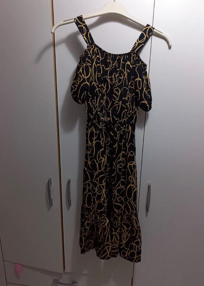 Kayık yaka desenli elbise - Görsel 2