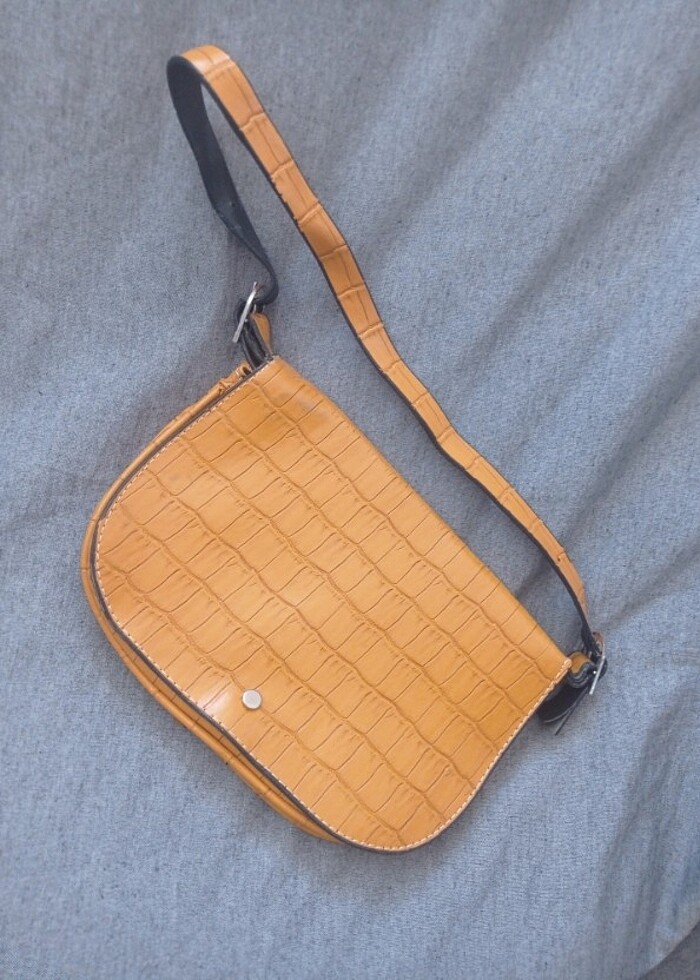 Hardal jakar desenli kol çantası  - Görsel 3