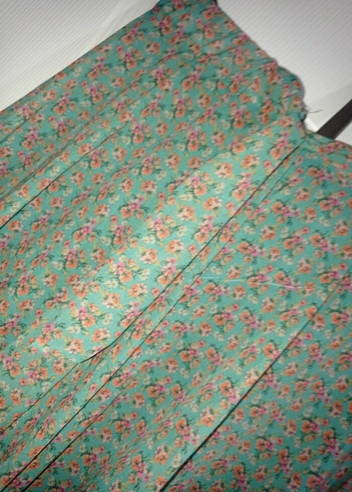 Çiçek desenli etek - Görsel 3