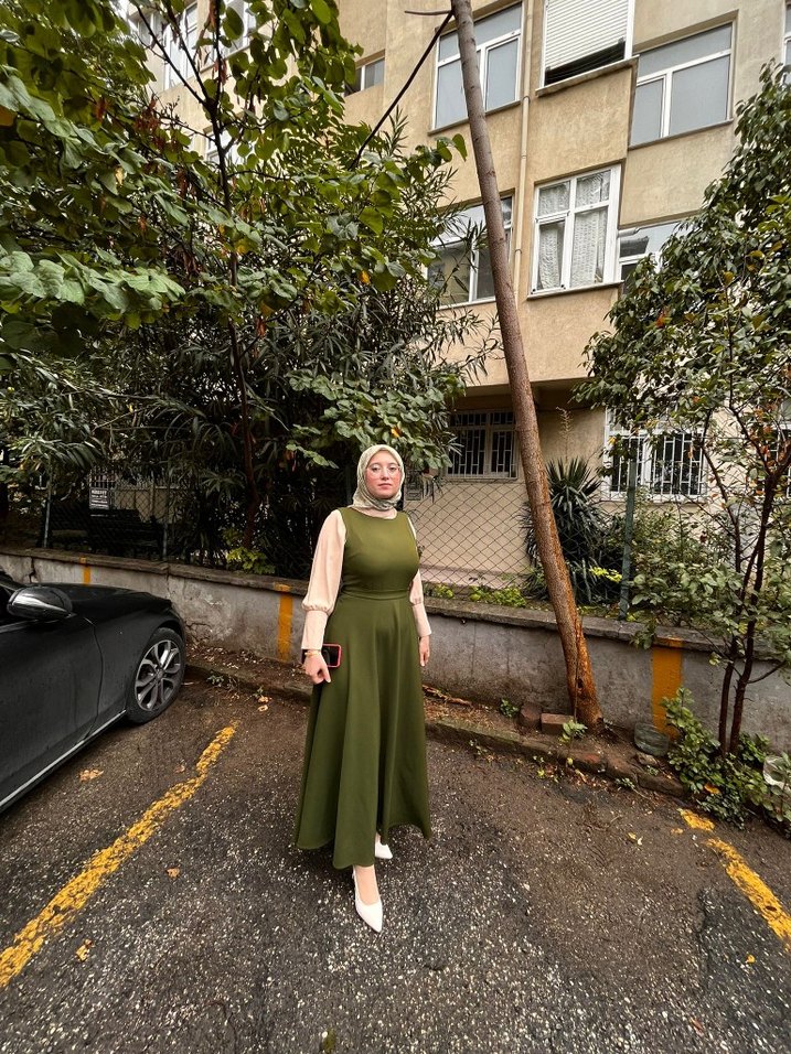 Drapeli Şık Uzun Haki Elbise Takım - Görsel 4