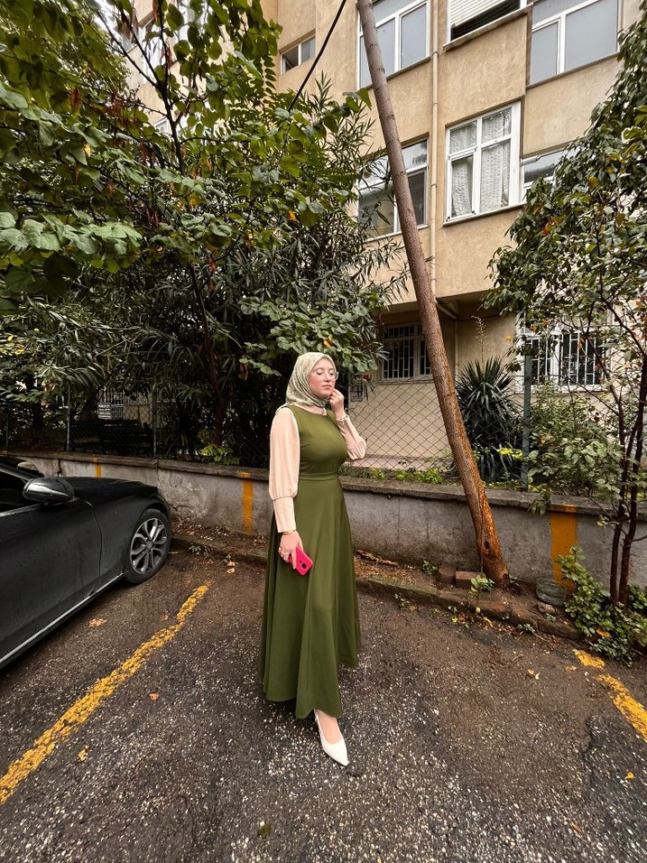 Drapeli Şık Uzun Haki Elbise Takım - Görsel 3
