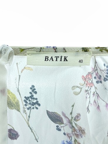 40 Beden çeşitli Renk Batik Kısa Elbise %70 İndirimli.